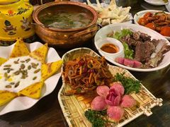 -吉祥圣雪藏餐
