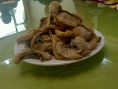 -雪野鱼头大王邢府公老店(雪野湖店)