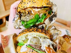 -FAT COW(虹梅路店)