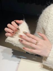 -UMl Nail 尤米美甲美睫半永久