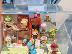 -泡泡玛特POPMART (北京超极合生汇店)