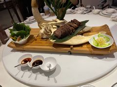 牛气冲天-赵记老铺(市府恒隆广场店)