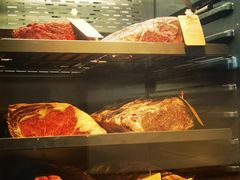 -MONICH牛排融合餐厅(和义大道购物中心店)