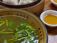 -锅贴大王南翔小笼(临沂二村店)