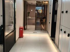 -LuOne凯德晶萃广场(徐家汇路店)