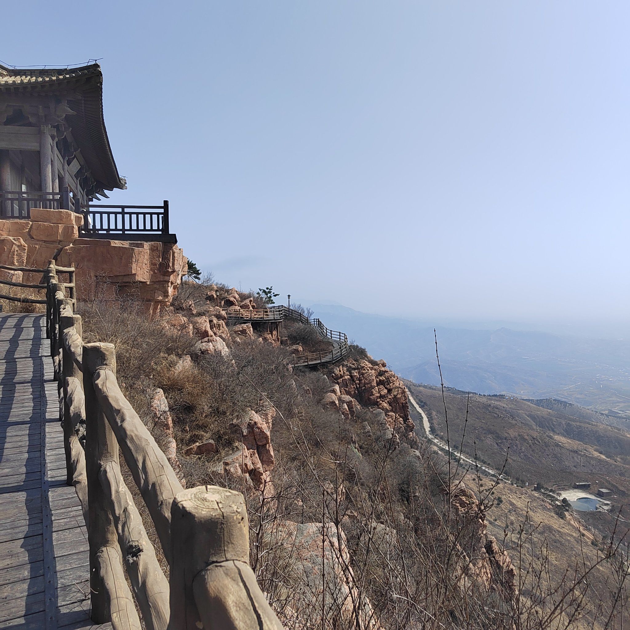 「万安山生态庄园」
风景如画,空气清