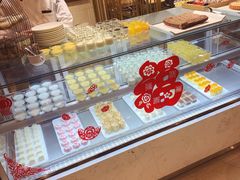 -君来湖滨饭店·玫瑰园