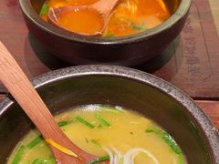 -良米山·云南野生菌过桥米线(上海首店)