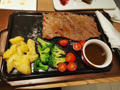 -必胜客(欧亚卖场店)