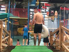 -南宫温泉水世界