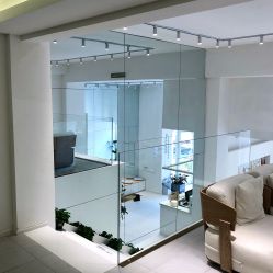 -美奈サロン美甲美睫皮肤管理