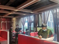 -重庆大队长火锅(凤城八路店)
