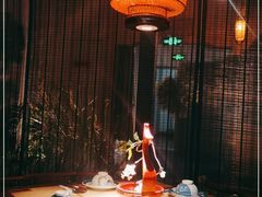 -桂满隴·站立的杭州(无锡八佰伴店)