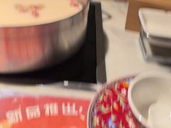 -尚尚仙·酸汤猪手·猪肚鸡火锅(华联万柳购物中心店)