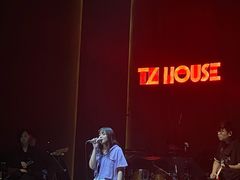 -TZ House音乐现场(来福士中心店)
