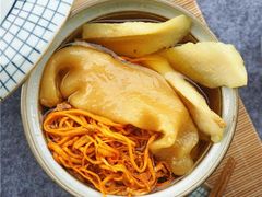 花胶煲鸡-食德喜·阳山鸡王食研基地