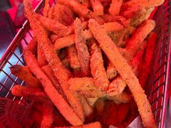 -BHC炸鸡(明洞总店)