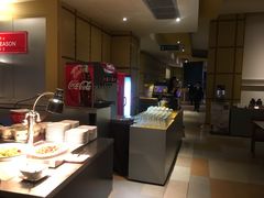 -彩虹云霄酒店76&78层国际自助餐