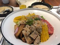 鸡肉大虾鲜蔬波奇碗-西堤牛排(龙德广场店)