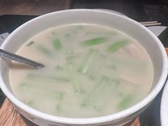 -芳芳私房菜·精做淮扬菜(承德路店)
