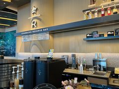 -星巴克臻选(上海合生汇1F店)