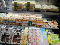 面包甜点陈列柜-仟吉KenGee(江南万达店)