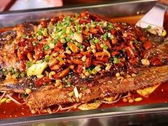 -鸣记脆皮烤鱼(岐山路店)