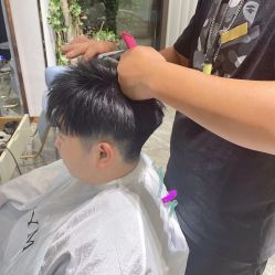 -MY WAY SALON