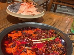 -旧街市鲜货老火锅(大光路店)