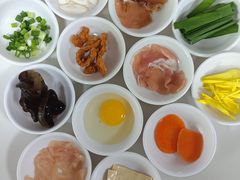 -桥香园过桥米线(国贸店)