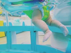 -鱼乐贝贝婴幼儿游泳中心(梅江印象城店)