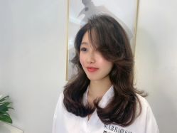 -BULB STUDIO 巴柏明星发型工作室