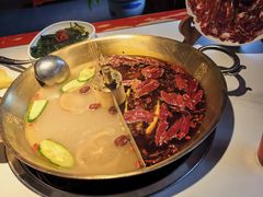 -小龙翻大江文化火锅(宽窄店)