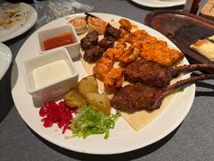 艾菲斯单人烤肉拼盘-Efes Turkish & Mediterranean Cuisine 艾菲斯餐厅(陆家嘴店)