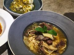 -半山腰·云南菜(侨福芳草地店)