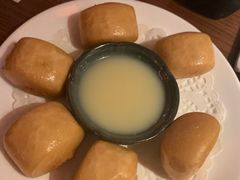 油炸小馒头-佬土鹅肠火锅(解放路店)