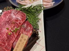 -山川小町·极番烧肉(新地假日广场店)