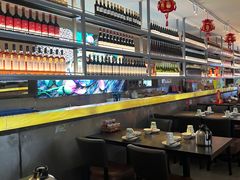 -大头虾越式风味餐厅(光明广场店)