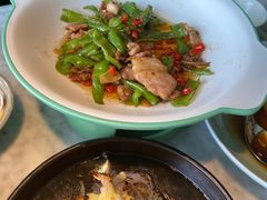 -雀蓝川菜(奥体广场店)