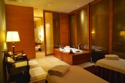 -青岛香格里拉·氣水疗中心