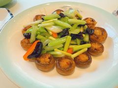 -沪华海鲜大酒楼(南汇店)