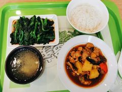 -老乡鸡(武汉光谷南湖时尚城店)