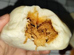 本帮豆腐皮包子-春风松月楼(七宝万科店)