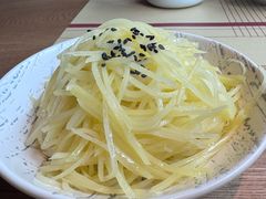 -荣家黄鱼面(南京西路店)