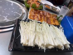 -牛牛牛酸菜煎肉店(望云寺路店)