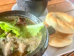 -虹兴砂锅店