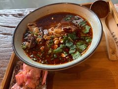 香辣牛肉面-三十三碗黄牛肉面(东原1891店)