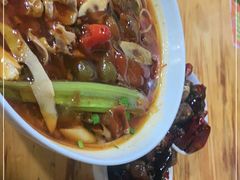 -越洋肖氏老米线(杨家坪店)
