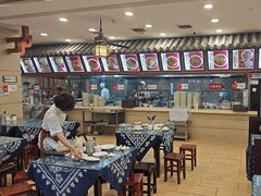 -桥香园云南过桥米线(金马碧鸡店)