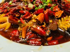 -鑫巴蜀小镇 · 水煮鱼专研店(玉桥店)